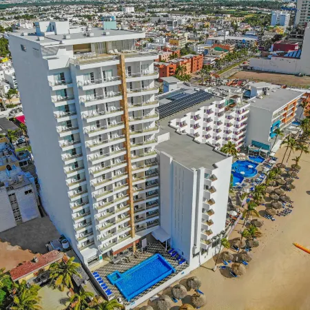 Pacific Palace Tower Beach Hotel