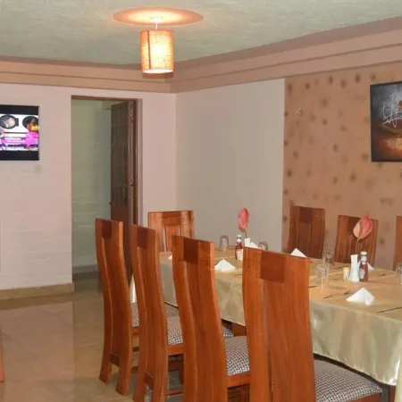 Jari Inn Bistro