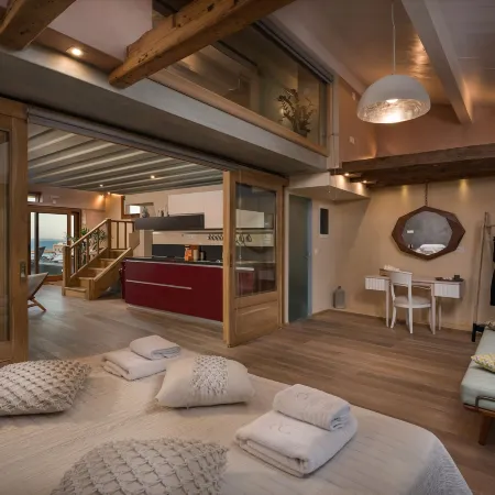 Vranas Residenza Signature Suites
