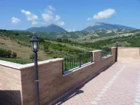 Agriturismo Il Vecchio Carro Hotels in Teramo