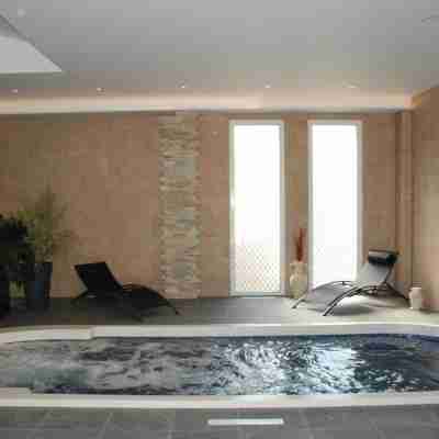 Hotel de France Fitness & Recreational Facilities