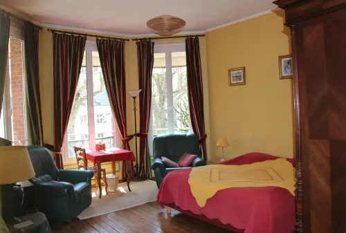 Hôtel de Paris Restaurant Bistronomy Hotels in Les Andelys