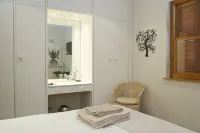 Yellow Aloe Hotels in Clanwilliam