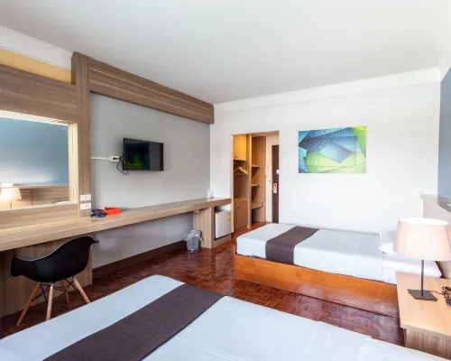 Asia Lampang Hotel Hotels near Wat Chai Mongkhon