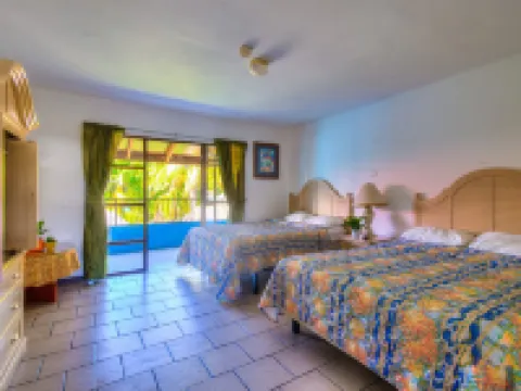 Beach Break Resort Hotels in Jaco