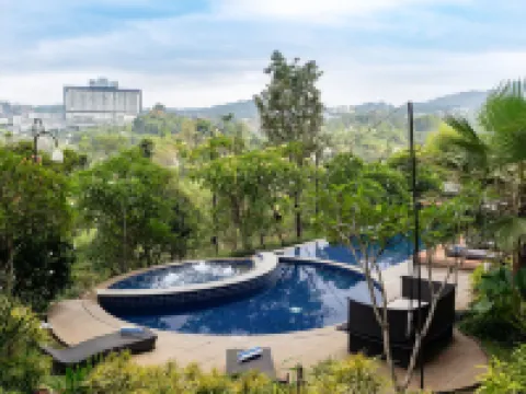 Clove Hotel Bandung Hotels in Cimenyan