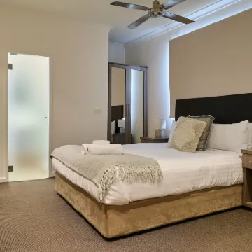 Norfolk Hotel Hotels near Fremantle Markets