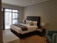 Daisy Place - Condos