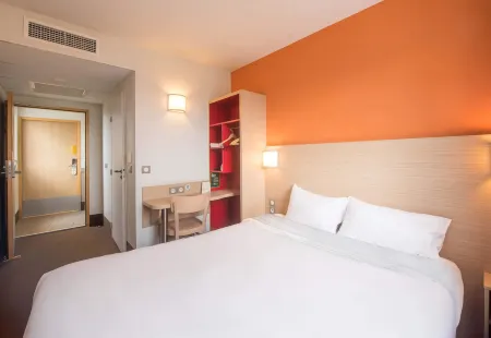 B&B Hotel Gap Отели в г. Гап