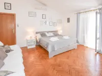 Apartments Ante Hotels in Pakostane