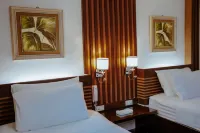 Emerald Boutique Hotel - balcony