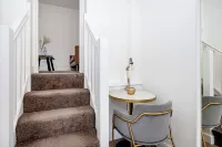 Beautiful Flat Near the Center 11 Min by Tube Hôtels à : Londres