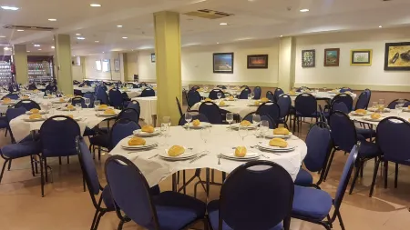 Hotel Arcea Villaviciosa Отели рядом с достопримечательностью «Río de la Ría»