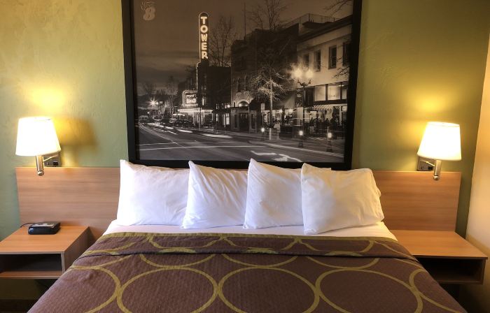 Super 8 by Wyndham Bend