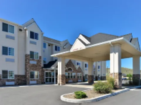 Microtel Inn & Suites by Wyndham Klamath Falls Hotels in Altamont