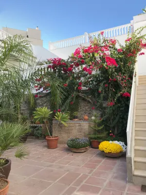 Apartamentos la Mundial - Alojamiento en Málaga Capital - Bjergudsigt