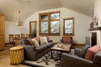 The Blake at Taos Ski Valley Hotels in Red River