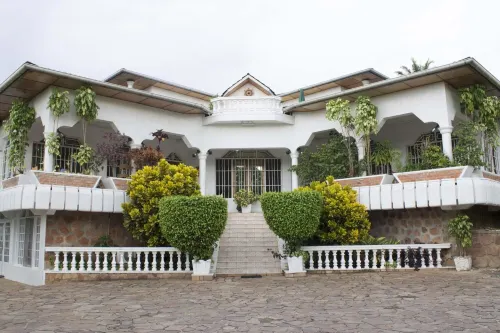 Kiriri Residence Hotel Hoteles en Rohero