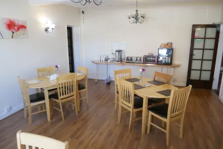 The Monsell Hotel Отели рядом с достопримечательностью «Skegness Clock Tower»