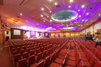 Rocky Plaza Hotel Padang Hotel a West Padang