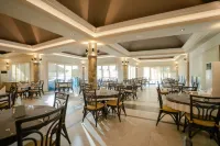 The Grand Blue Sky International - All Inclusive - servizio colazione