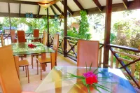 Pension les 3 Cascades Hotels in Raiatea