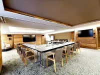 Hôtel de Rougemont & Spa - parcheggio