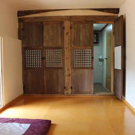 Gyeamgotaek