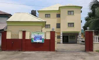 Crystalem Luxury Hotel