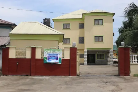 Crystalem Luxury Hotel