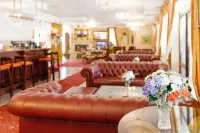 Elegant Lux Hotel - bar