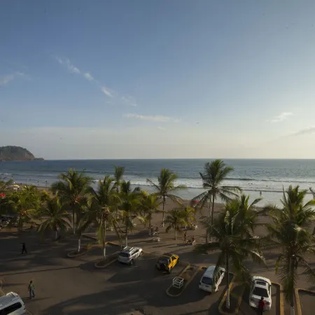 Paradise Jaco Beach Front