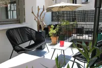 ラ バナストリー IFC Avignon周辺のホテル