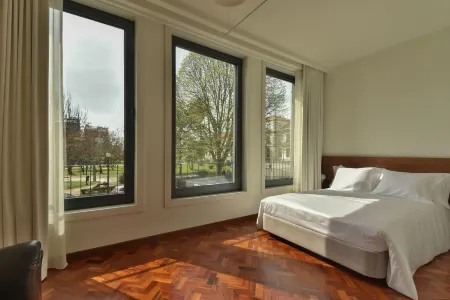 REPUBLICA 157 Guest House Отели рядом с достопримечательностью «Jardim do Infante Dom Henrique»