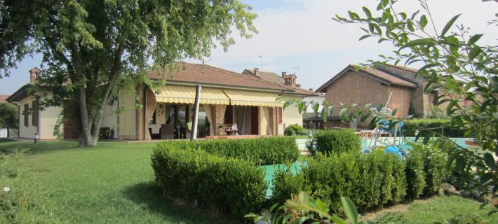 Marinella B&B Отели в г. Павия