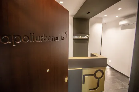 Napoliurbansuite Отели рядом с достопримечательностью «Piazza Garibaldi»