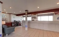 希洛紐波特套房飯店 紐波特住宿飯店