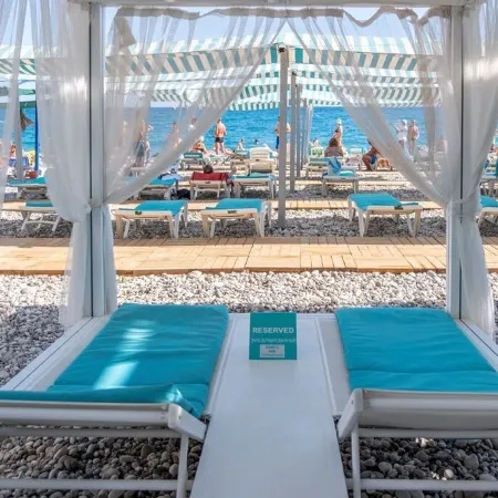 L'Ancora Beach Hotel