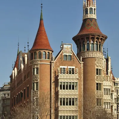 Ilunion Bel-Art Hotels in der Nähe von Park Güell