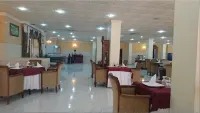 El Mouahidine Hotels in El Kerma