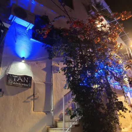 Tan Pansiyon