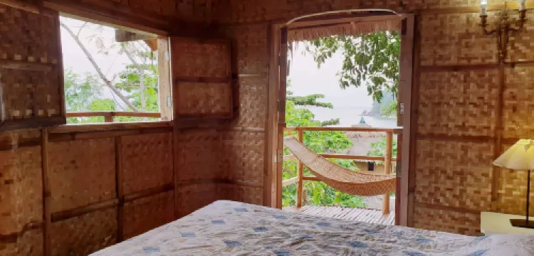 Coral Canyon Romblon - Hostel