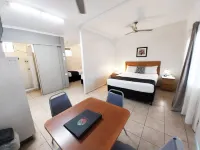 Tropic Coast Motel Hotel a West Mackay