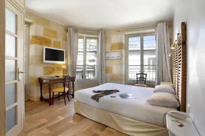 Hôtel la Tour Intendance Hotels near Cathedrale St-Andre