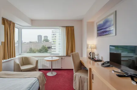 Riga Islande Hotel with Free Parking