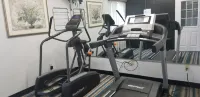 HomeBridge Inn and Suites - gimnasio