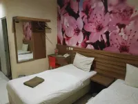 Vindhika Hotel Pengayoman - 2-Star