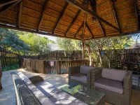 Ivory Tree Game Lodge Hotels near Kotamong Fan Park