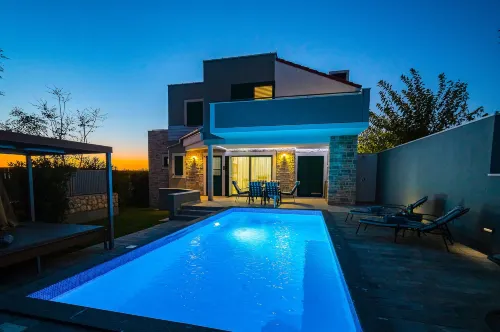 Vila Dana & Thalia - Private Pool