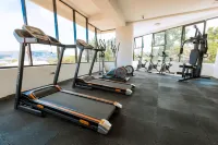 The Hut Restaurant & Boutique Hotel - Gym